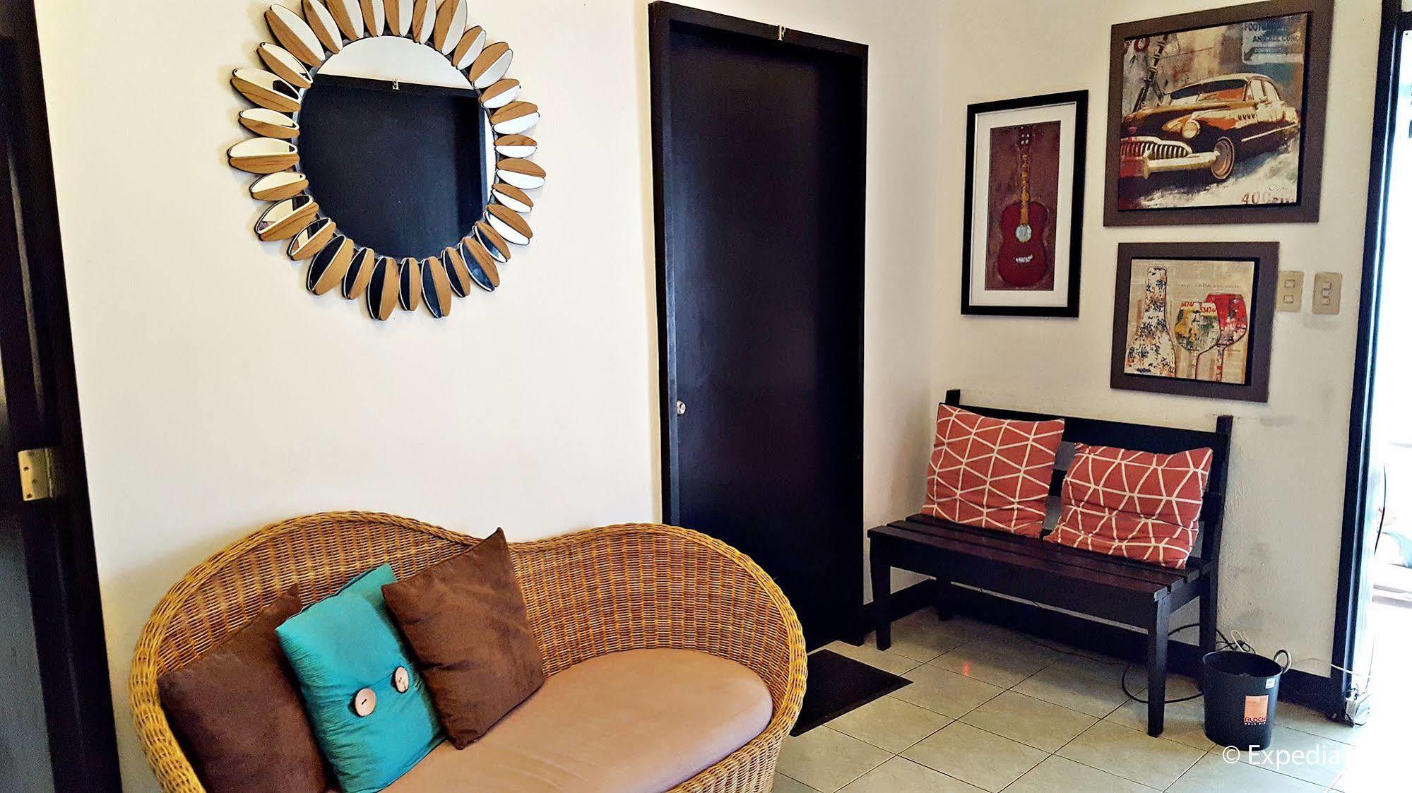 Tagaytay Garden Budgetel - City Center Tagaytay City Eksteriør billede